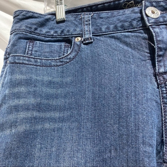 Guess Jeans Mid Rise Straight Leg Boot Leg, Size 34 - Picture 2 of 7